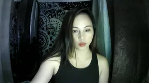 IM YOUR IVY online show from April 25, 6:04 am