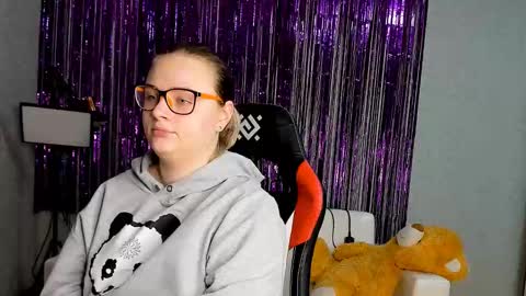 seductive_she_wolf online show from March 12, 4:13 pm