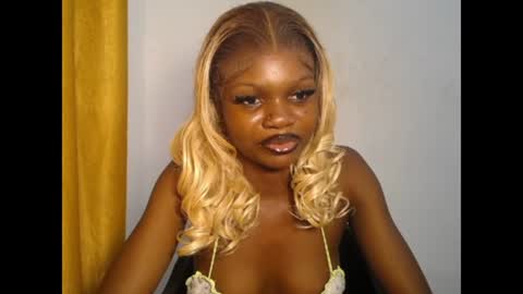 seductive_sugar247 online show from June 28, 4:25 pm