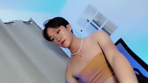 seductive_temptress online show from April 12, 1:15 pm