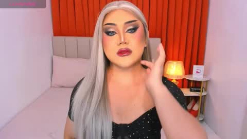 Natalie Mefford online show from March 7, 8:44 pm