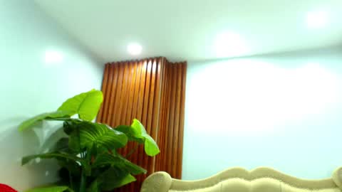 KATARINA LUST online show from January 17, 7:05 pm