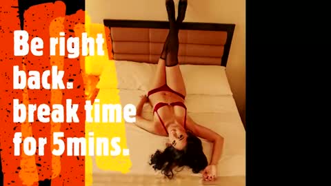 Snapshot of seductresstsjulia chatting on February 23, 8:39 am Julia Starlette online show from February 23, 8:39 am