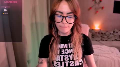 selectrra online show from November 15, 8:43 pm