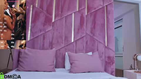 Selena online show from April 14, 5:44 am