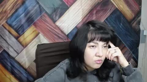Snapshot of selenafly chatting on October 18, 11:03 am SelenaFly online show from October 18, 11:03 am