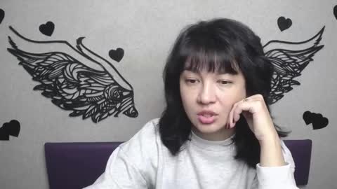 Snapshot of selenafly chatting on October 6, 5:03 am SelenaFly online show from October 6, 5:03 am