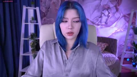 selenairis online show from January 11, 10:05 pm