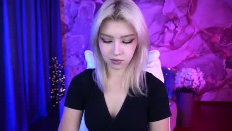 Snapshot of selenairis chatting on September 24, 7:04 am selenairis online show from September 24, 7:04 am