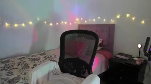 Karol. online show from December 16, 10:16 pm