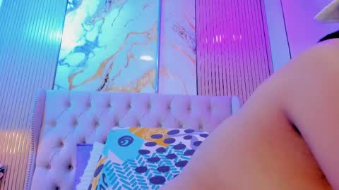 selene online show from May 14, 8:07 pm