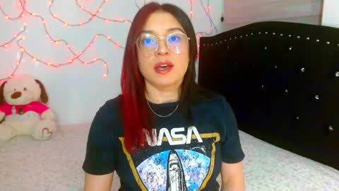 Selene G  online show from April 9, 4:38 am