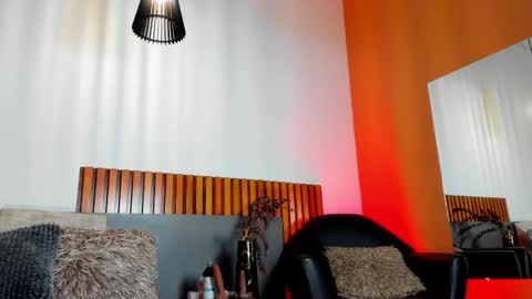 Selene Lujan online show from March 14, 12:09 pm