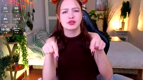 Snapshot of selinsselin chatting on October 21, 5:12 am sweetie Selin 3 online show from October 21, 5:12 am