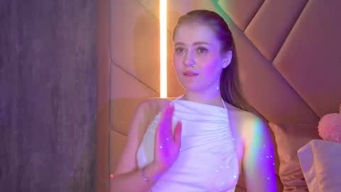 SelinSwarovski online show from September 27, 7:00 pm