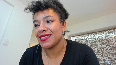 Selket online show from January 6, 2:14 pm