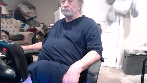 selkie2s online show from May 18, 1:15 am