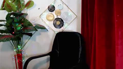 sensational_yeng online show from November 19, 5:45 pm