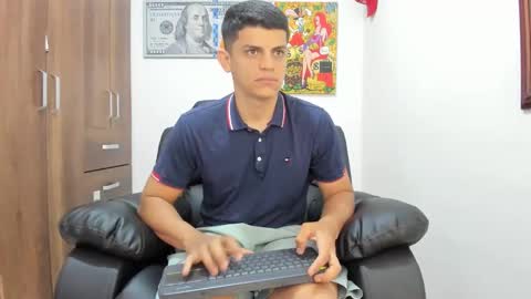 Snapshot of sensei_pprs chatting on September 26, 2:25 pm sensei pprs online show from September 26, 2:25 pm