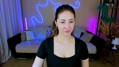 Snapshot of sensitiveheartt chatting on September 28, 7:23 pm sensitiveheartt online show from September 28, 7:23 pm
