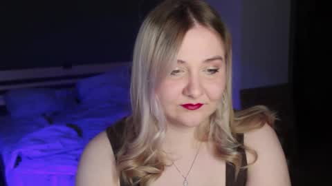 Ilona online show from May 13, 12:42 am