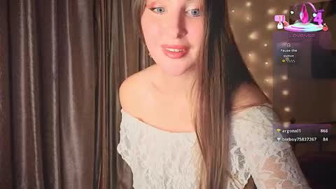 Snapshot of sensual_orchid7 chatting on September 26, 5:32 pm Jordan online show from September 26, 5:32 pm