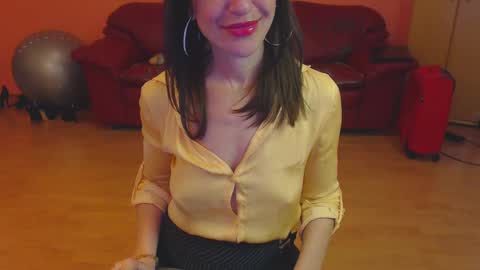 Snapshot of sensualmyra chatting on January 18, 1:40 pm sensualmyra online show from January 18, 1:40 pm