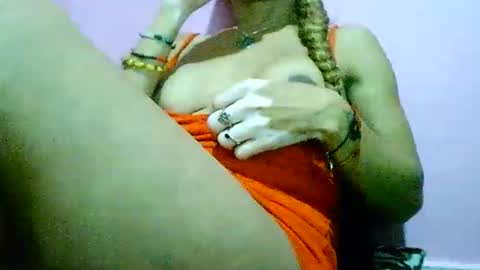 Snapshot of sensualnatasha chatting on February 17, 1:58 am sensualnatasha online show from February 17, 1:58 am