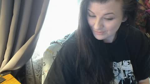 Tara online show from March 5, 4:24 pm