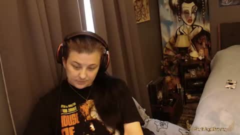 Tara online show from August 4, 2:02 pm