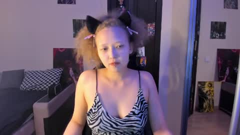 senya_sol online show from March 29, 2:24 am