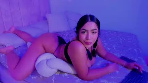 serena_gray1 online show from June 24, 11:50 am