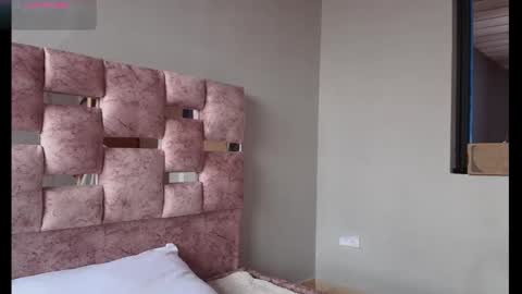 Snapshot of serena_rose_rs chatting on October 25, 4:40 pm serena_rose_rs online show from October 25, 4:40 pm