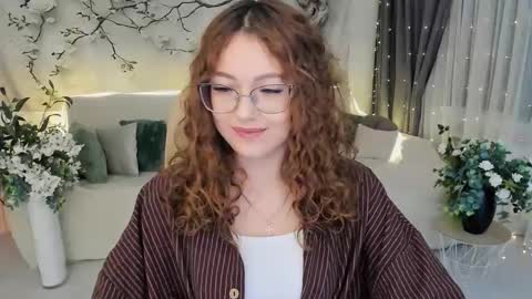 Ophelia online show from November 27, 4:47 pm