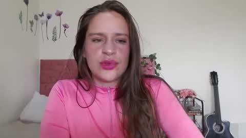 serenity_crystal online show from February 17, 5:01 pm