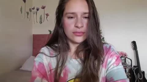 serenity_crystal online show from February 1, 4:11 pm