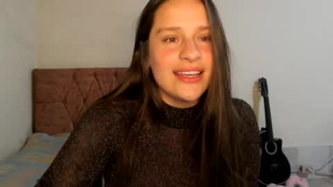 serenity_crystal online show from July 31, 11:50 pm