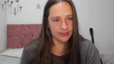 serenity_crystal online show from September 9, 11:16 pm