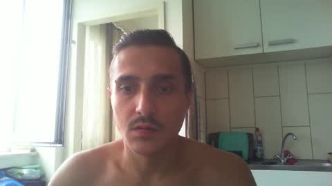 Snapshot of serhio27 chatting on October 15, 7:42 am meta23meta online show from October 15, 7:42 am