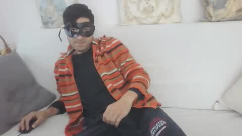 sero98313230 online show from November 19, 11:31 am