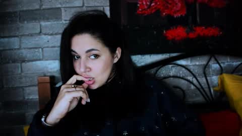 VIOLA online show from February 23, 3:29 pm