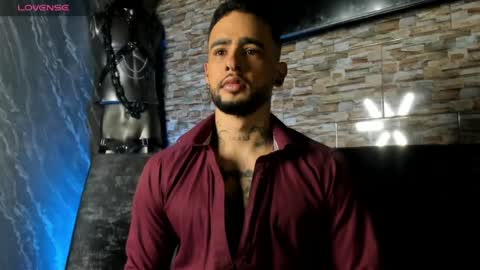 seth_0wner online show from July 15, 2:17 am