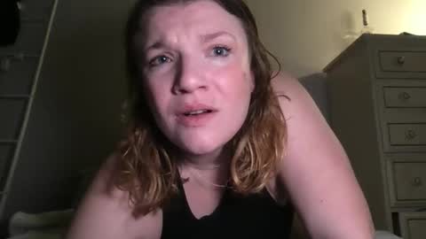 seturselfonfyre online show from March 8, 6:06 am