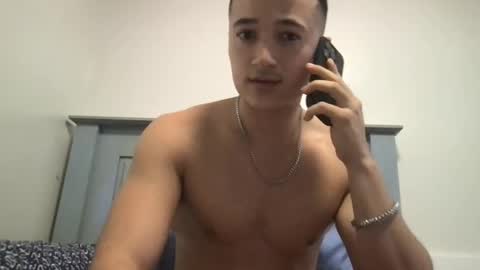 Snapshot of seveninchsteve_ chatting on February 7, 9:15 pm seveninchsteve_ online show from February 7, 9:15 pm