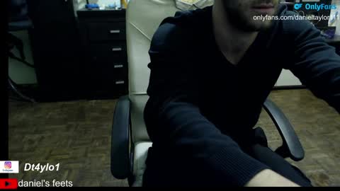 Daniel Taylor online show from January 9, 3:04 am