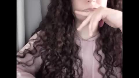 Snapshot of sexcoppia_24 chatting on October 13, 9:33 am sexcoppia_24 online show from October 13, 9:33 am