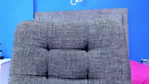 karen and camilo online show from February 10, 3:57 am