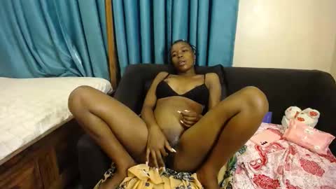 Mari online show from February 2, 7:21 pm