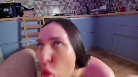 DanielMary online show from December 23, 6:41 am