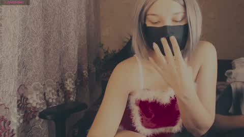Snapshot of sexlove12001 chatting on December 23, 1:08 am Margo sha online show from December 23, 1:08 am